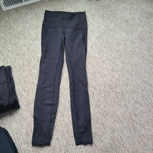 Lululemon mesh leggings with pockets